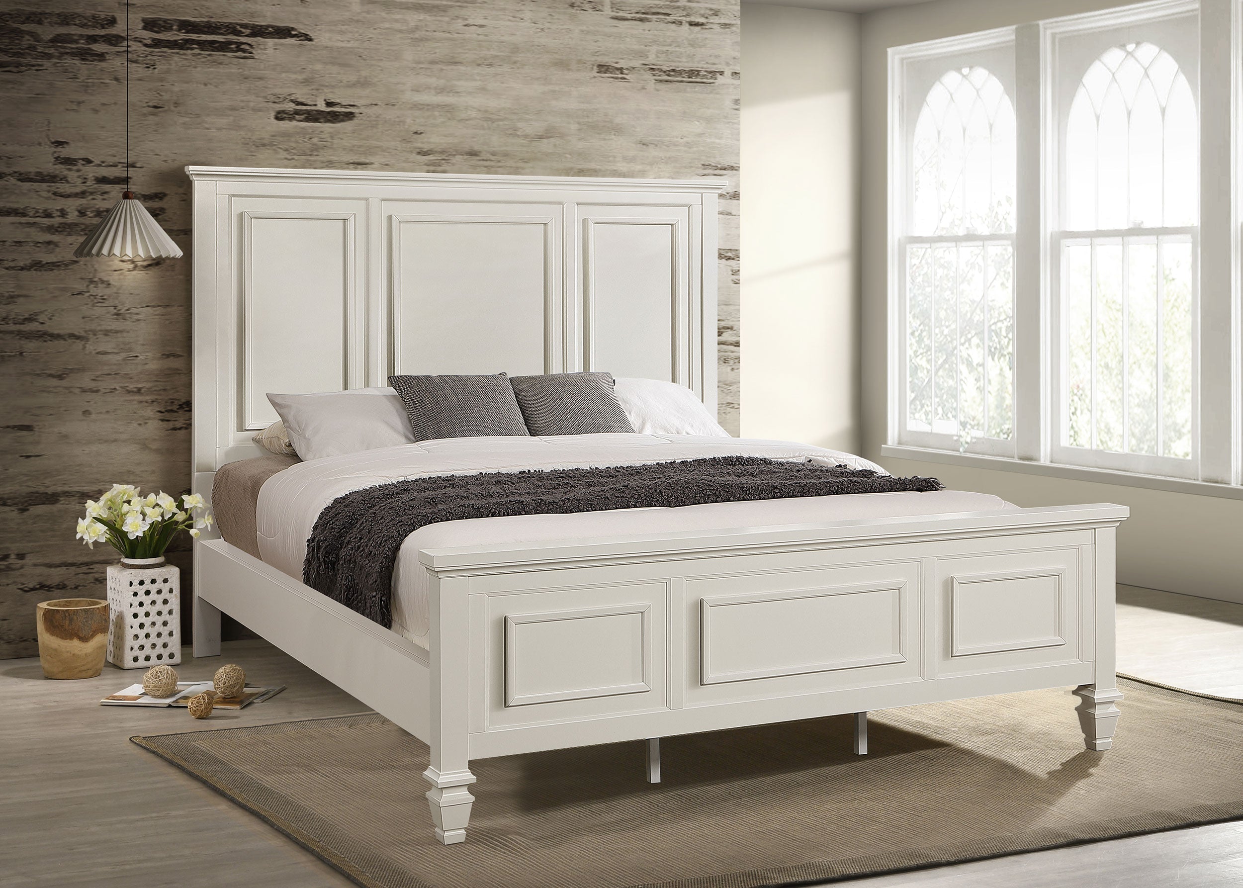 Sandy Beach 63-inch Eastern King Wood Panel Bed Cream White