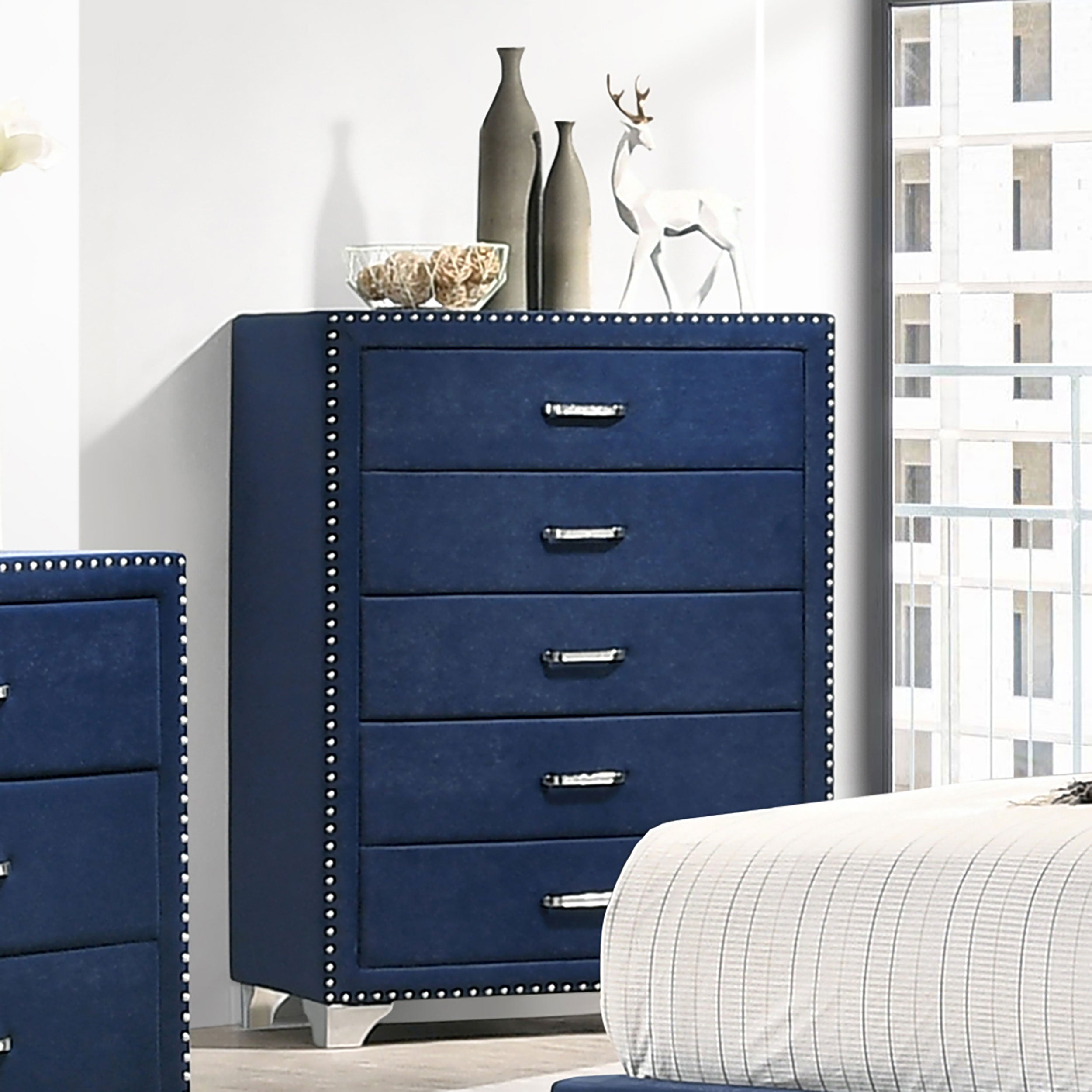 Melody 5-drawer Upholstered Chest Pacific Blue