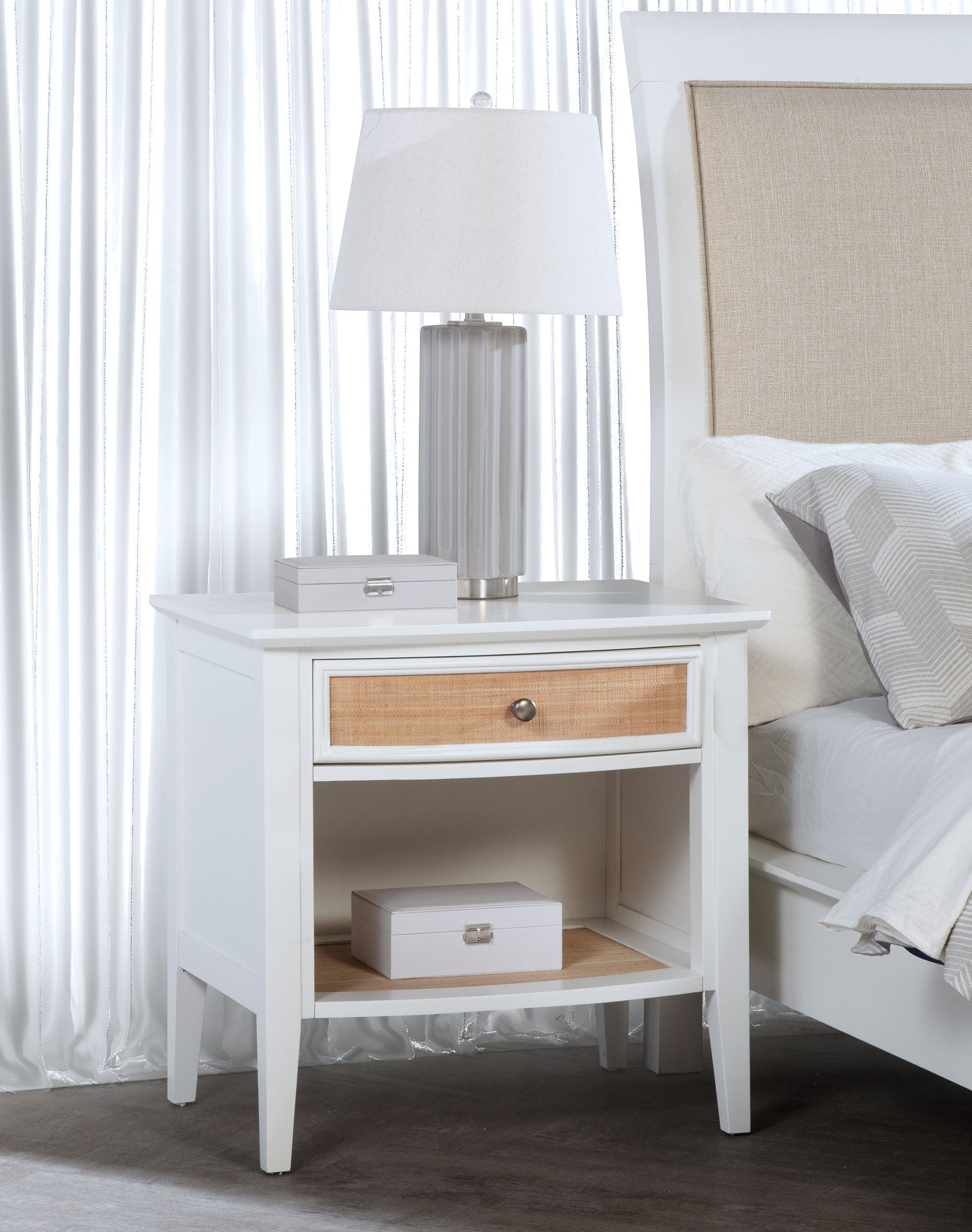 Bexhill 1-drawer Nightstand Bedside Table White