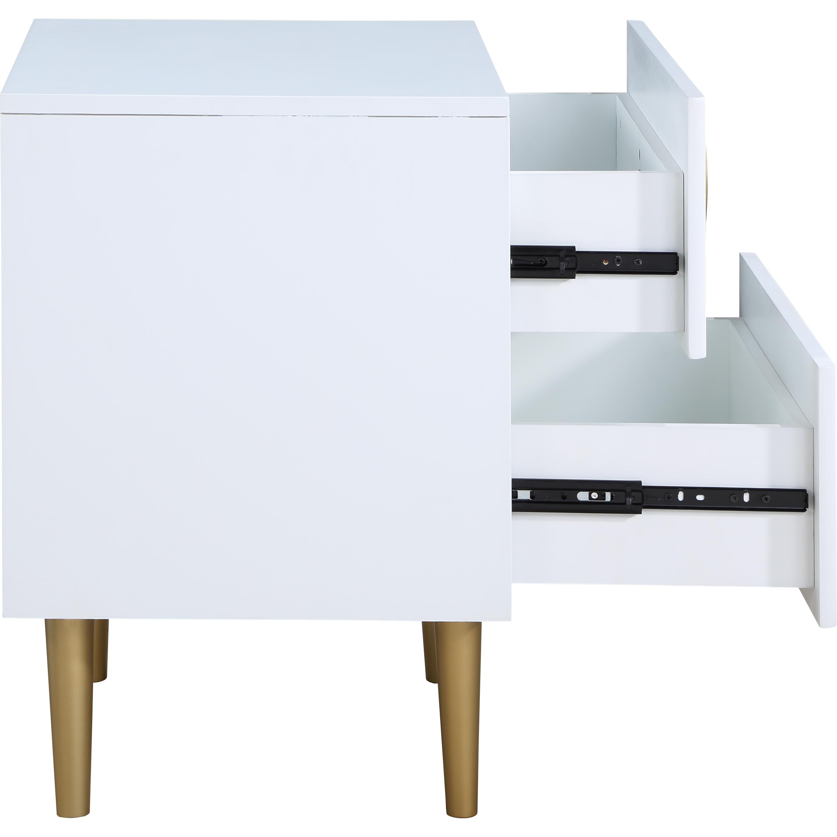 Meridian Zayne White Night Stand