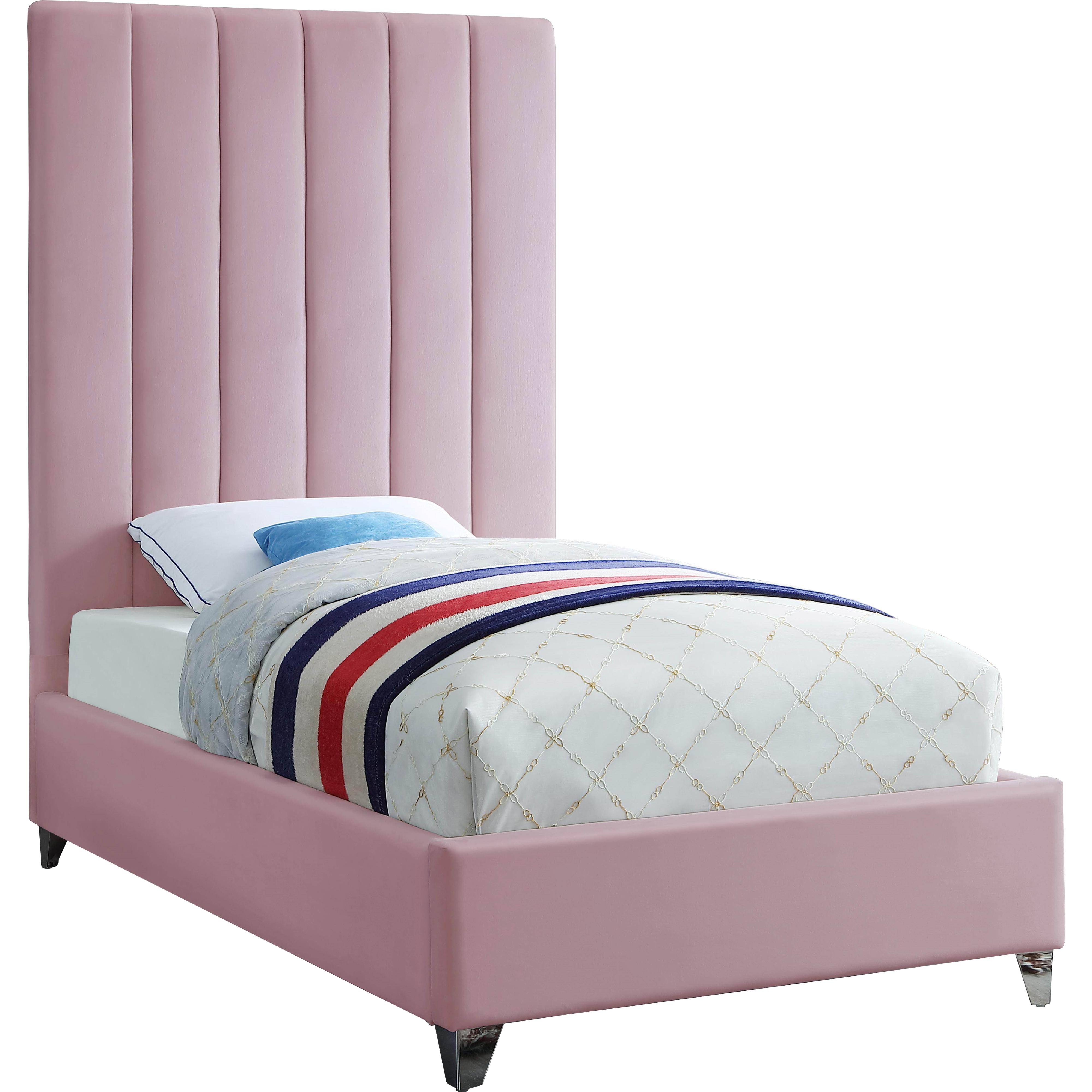 Meridian Via Pink Velvet Full Bed