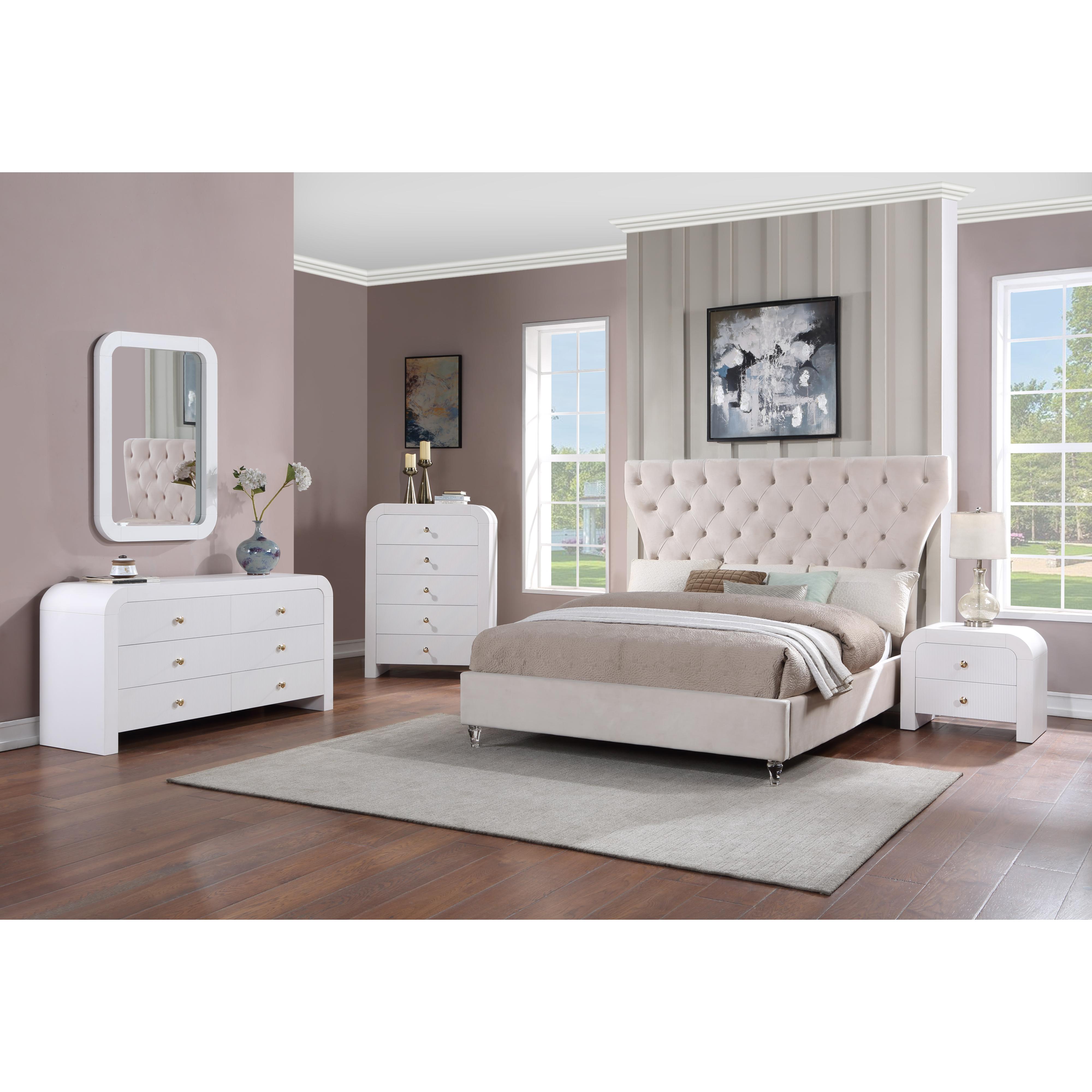 Meridian Artisto White Dresser