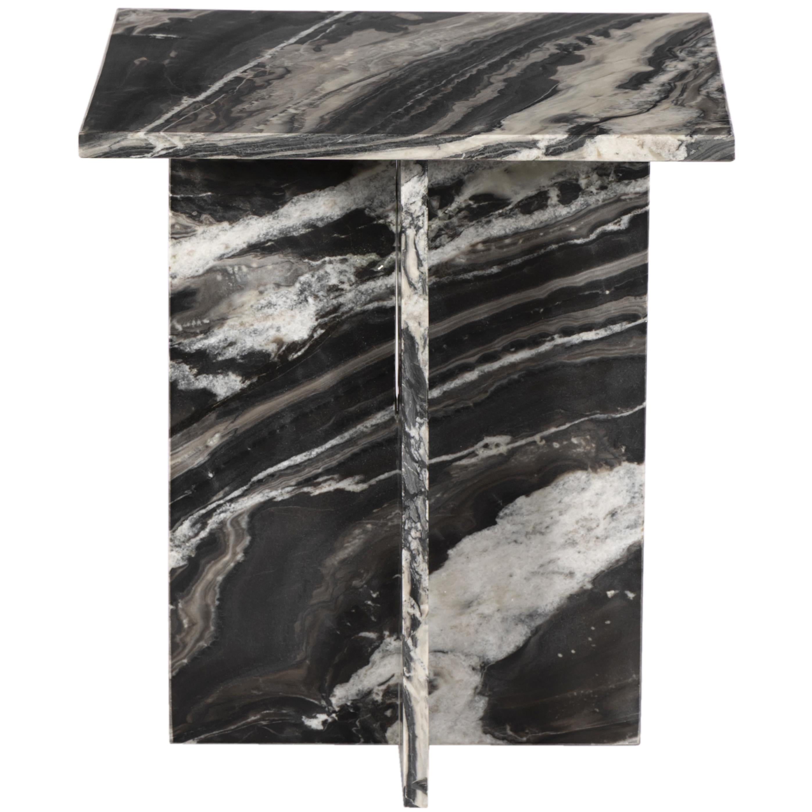 Meridian Verona Black End Table