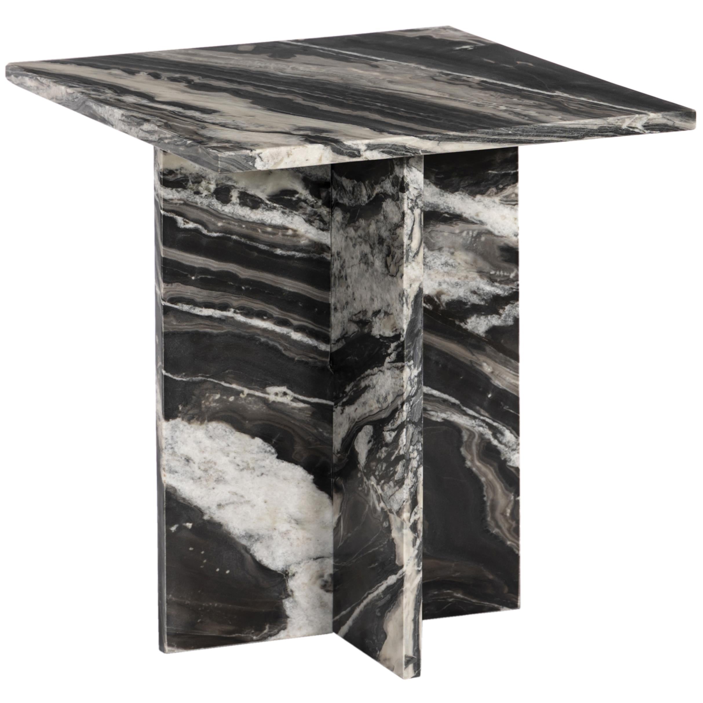 Meridian Verona Black End Table