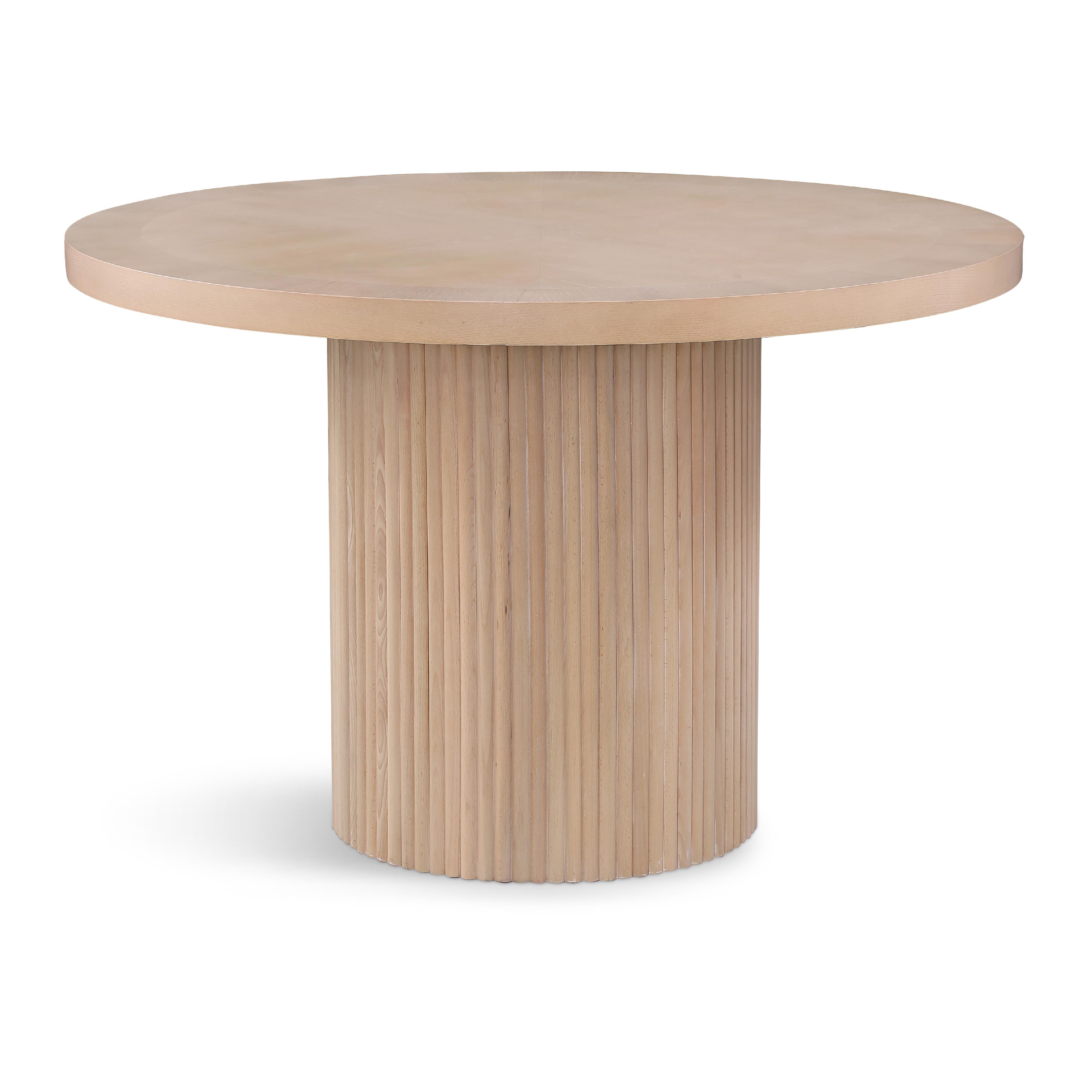 Meridian Belinda Natural Oak Veneer Dining Table