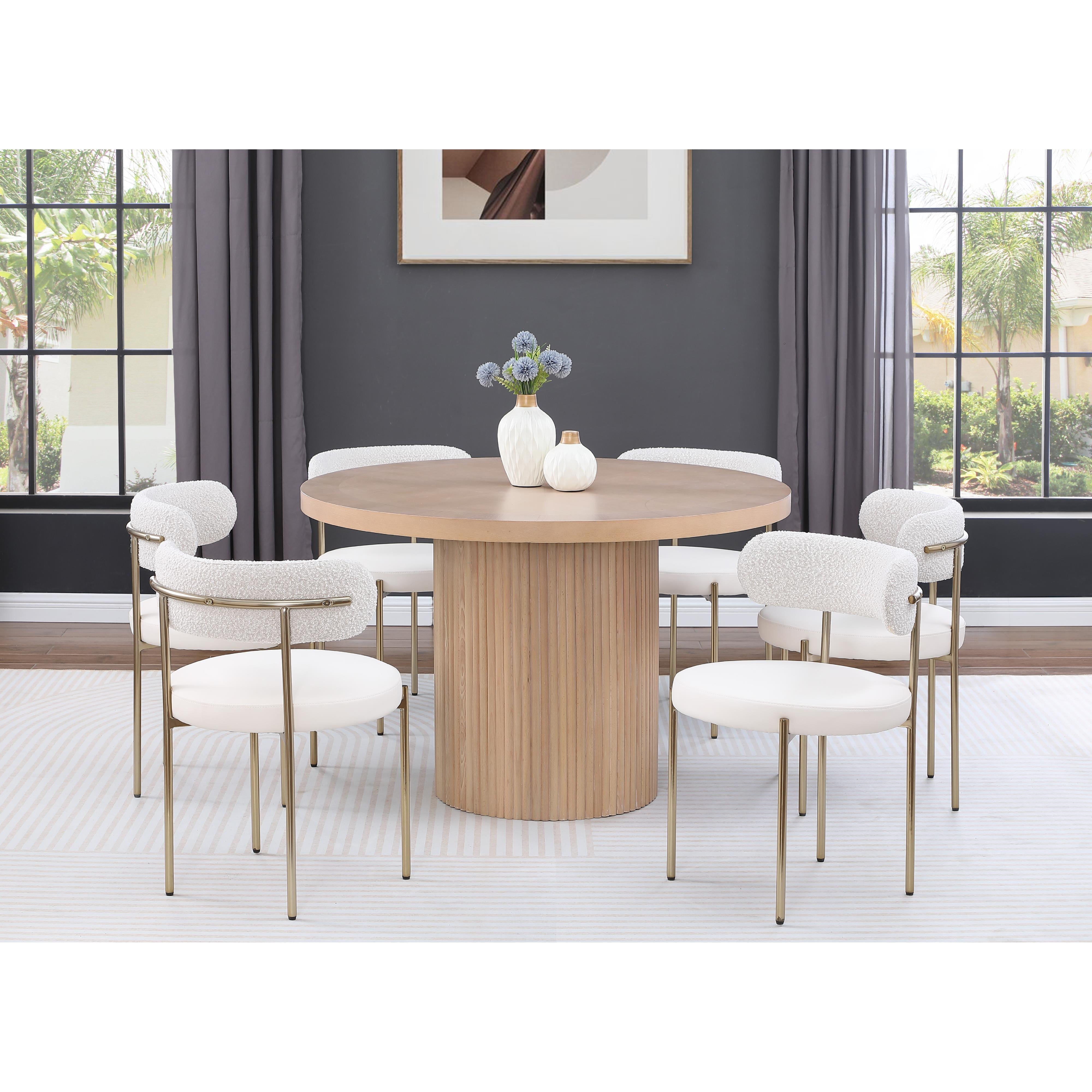 Meridian Belinda Natural Oak Veneer Dining Table