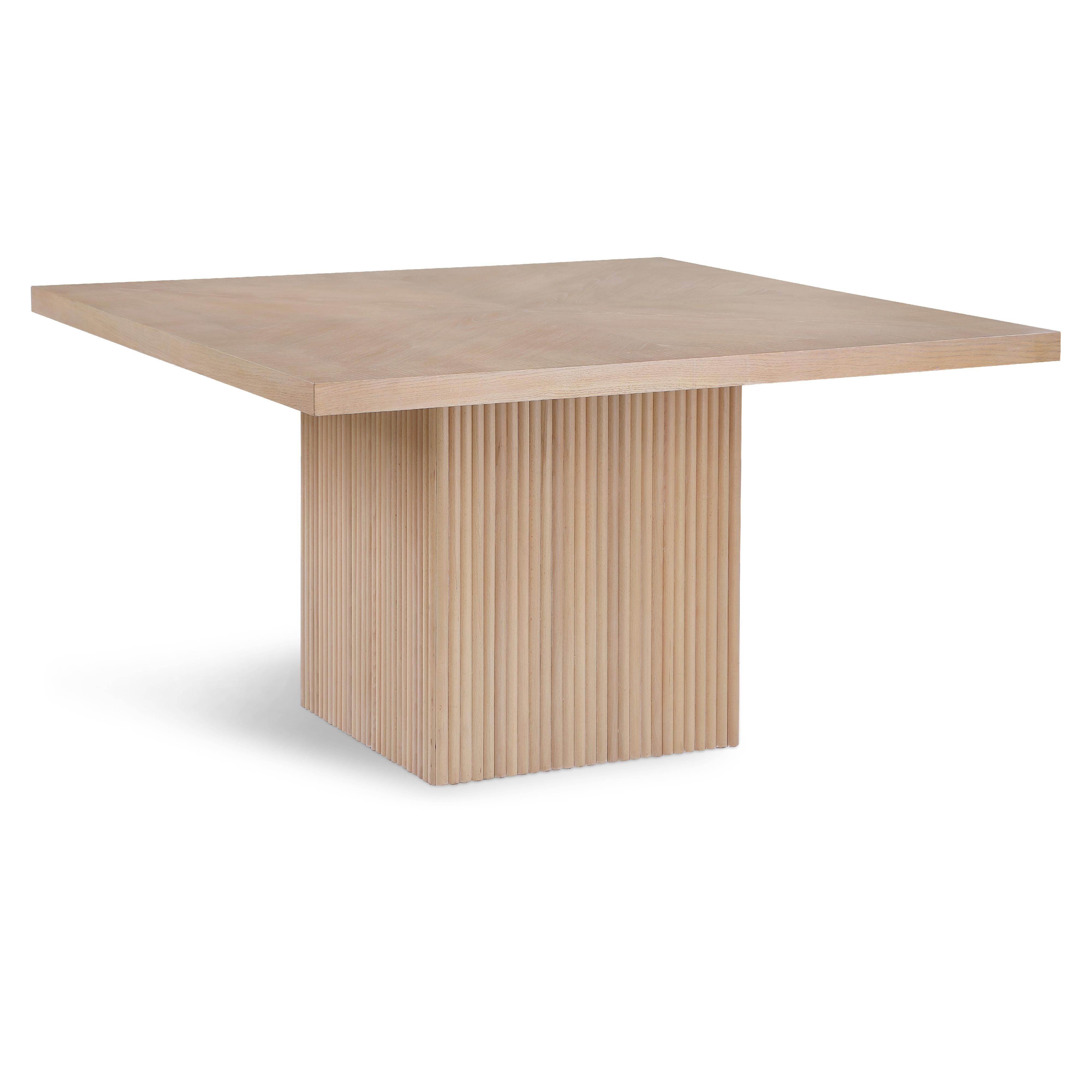 Meridian Belinda Natural Oak Veneer Dining Table