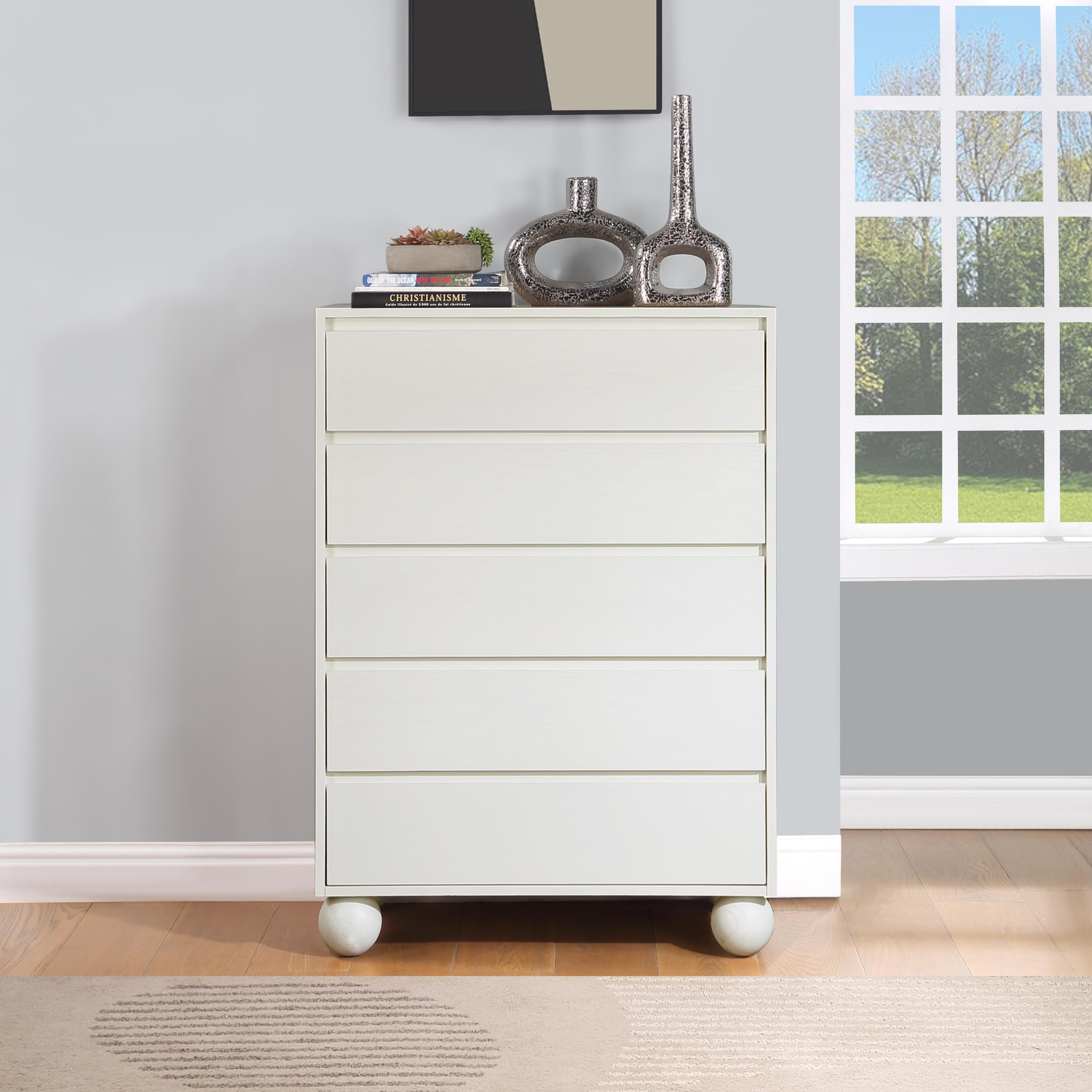 Meridian Kent Cream Chest