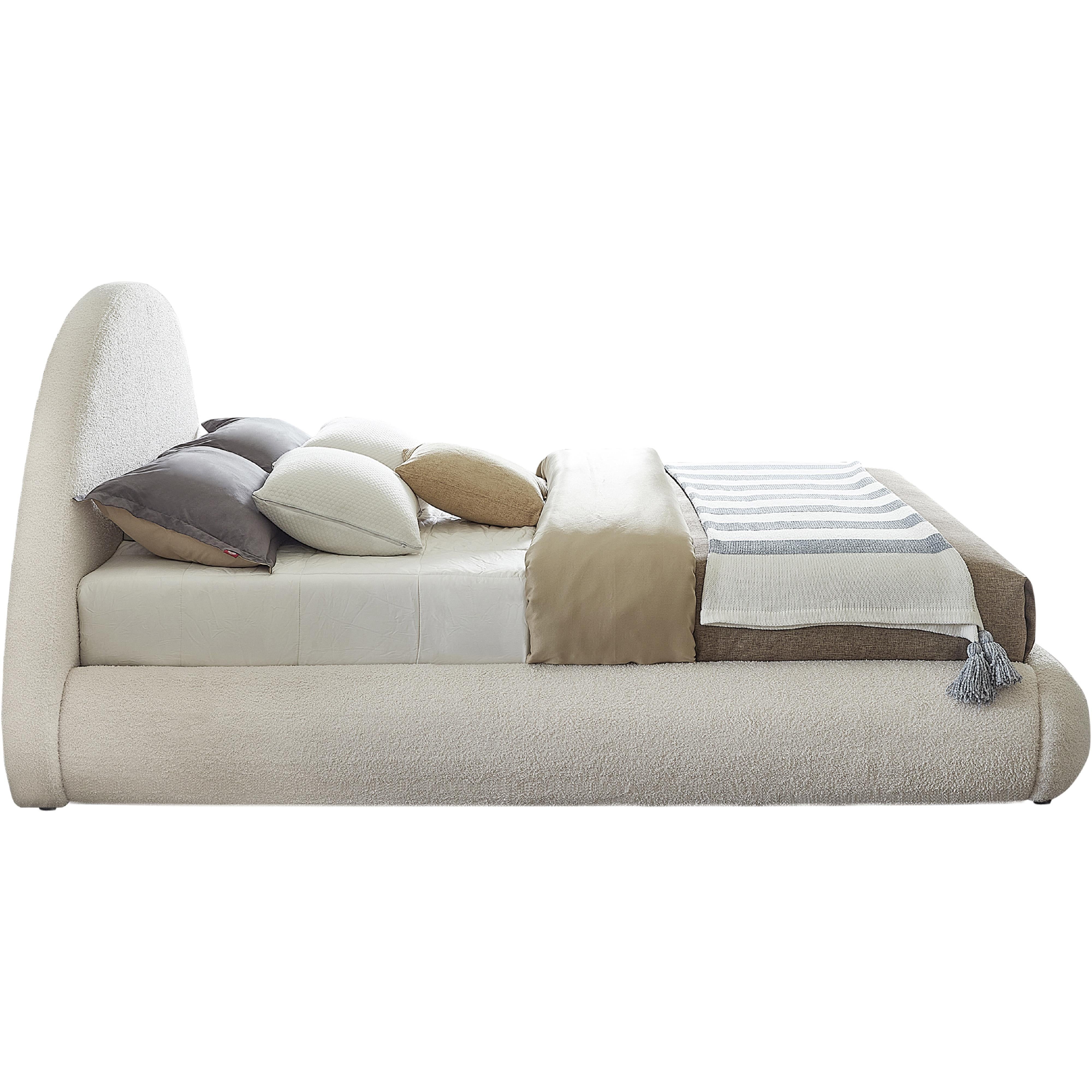 Meridian Rudy Cream Teddy Fabric Full Bed