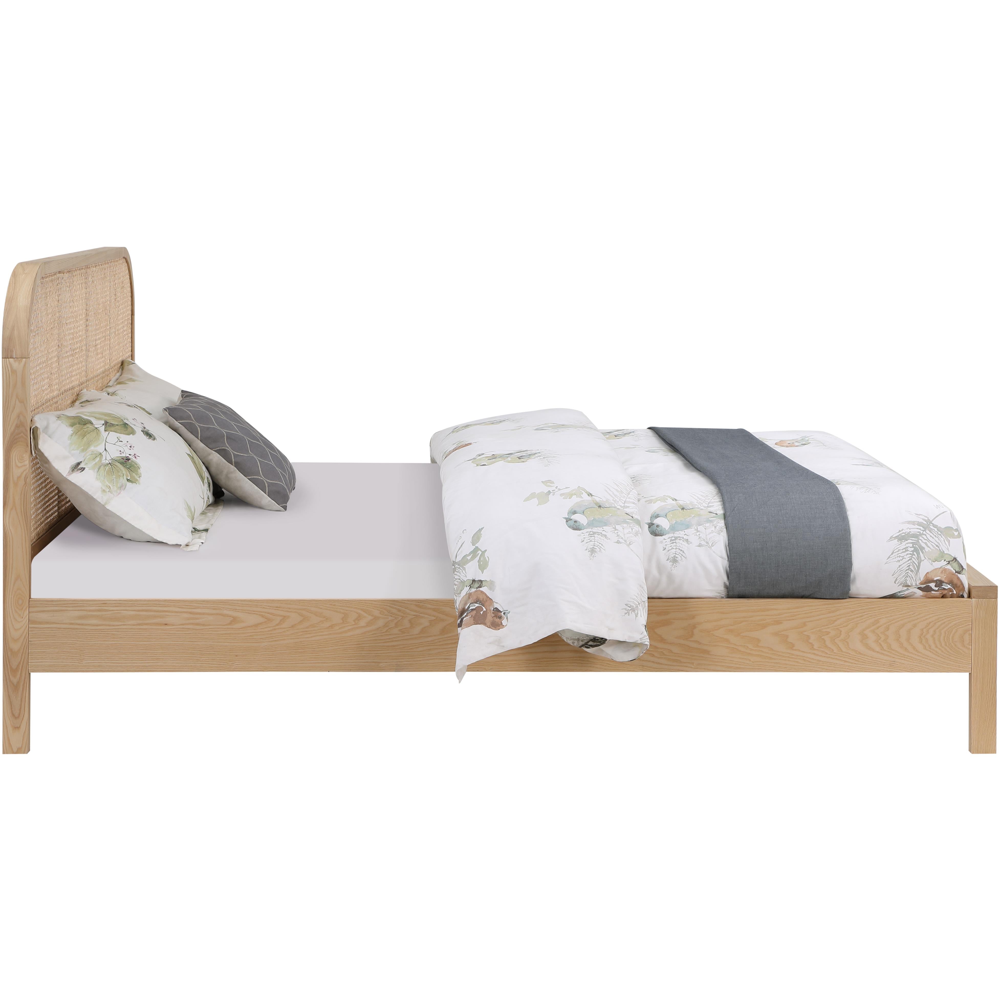 Meridian Siena Natural Ash Wood Full Bed (3 Boxes)