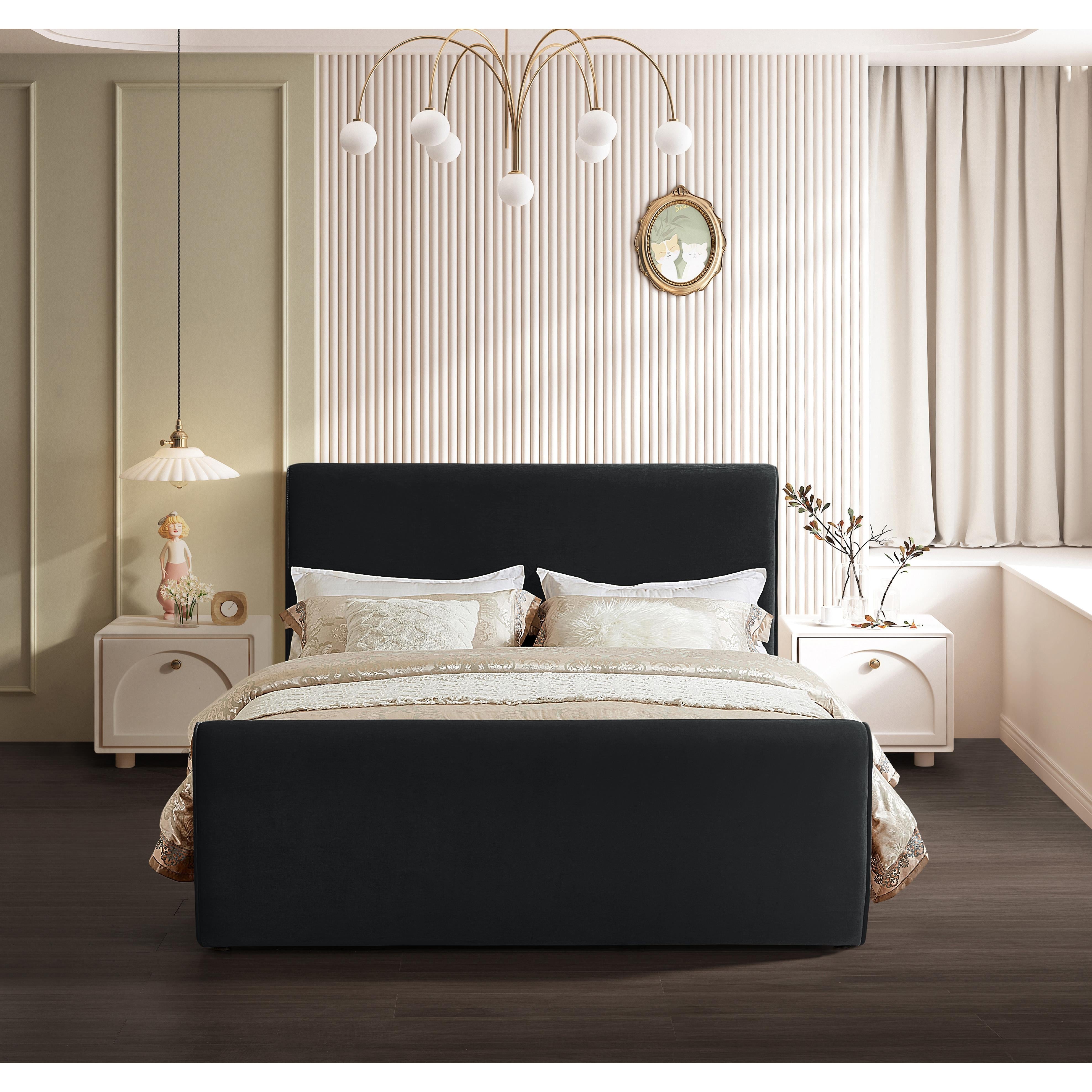 Meridian Sloan Black Velvet Full Bed (3 Boxes)