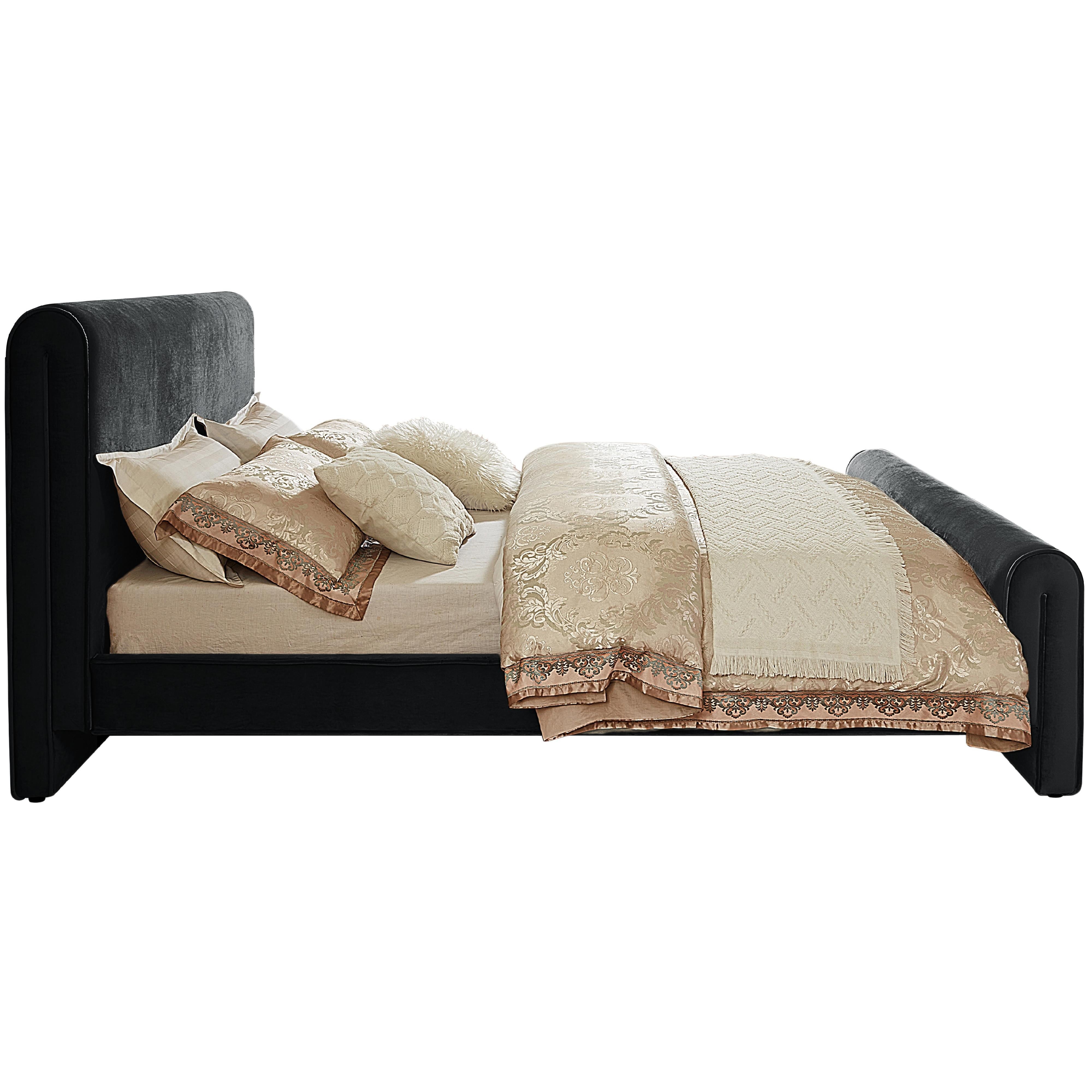 Meridian Sloan Black Velvet Full Bed (3 Boxes)