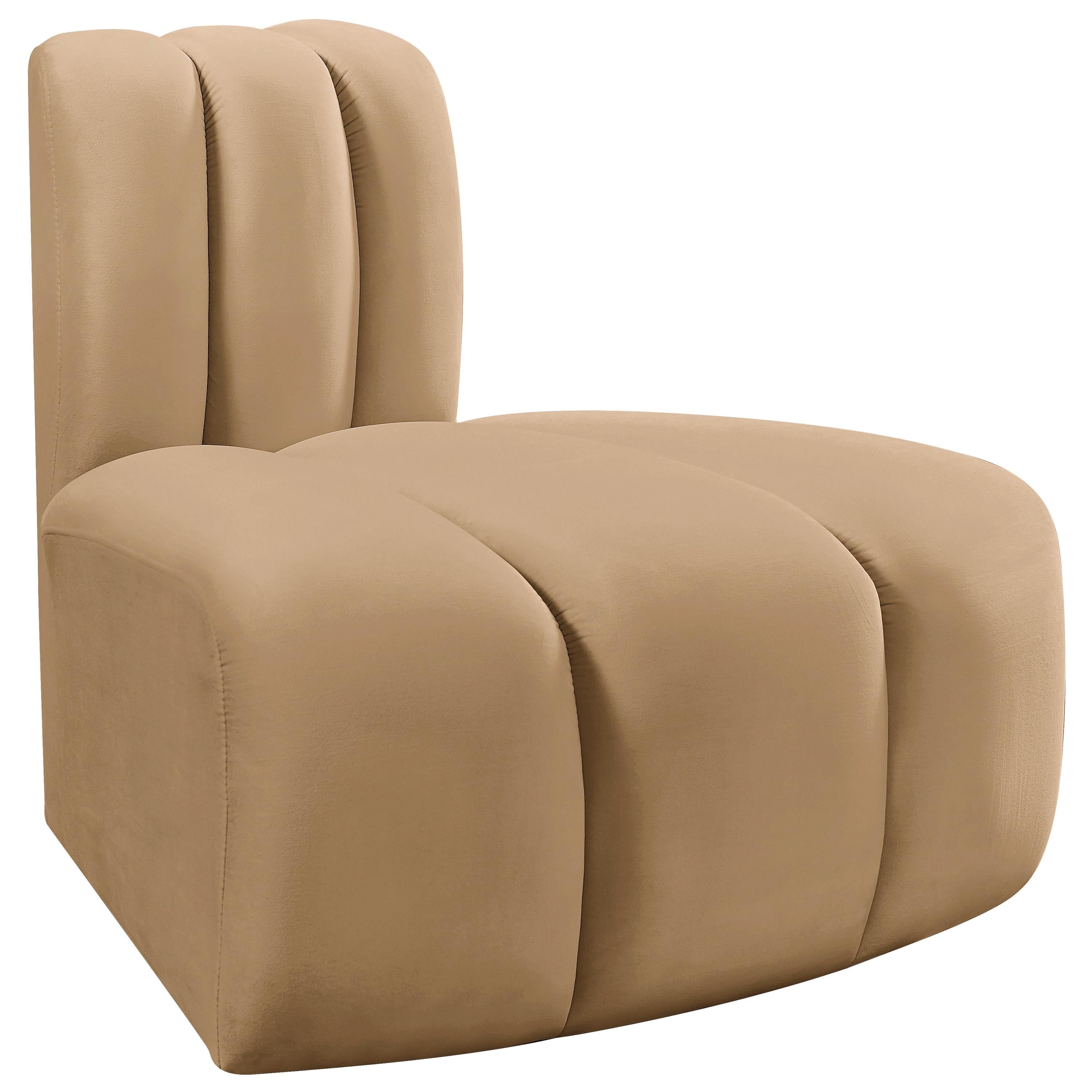 Meridian Arc Camel Velvet Reverse Corner