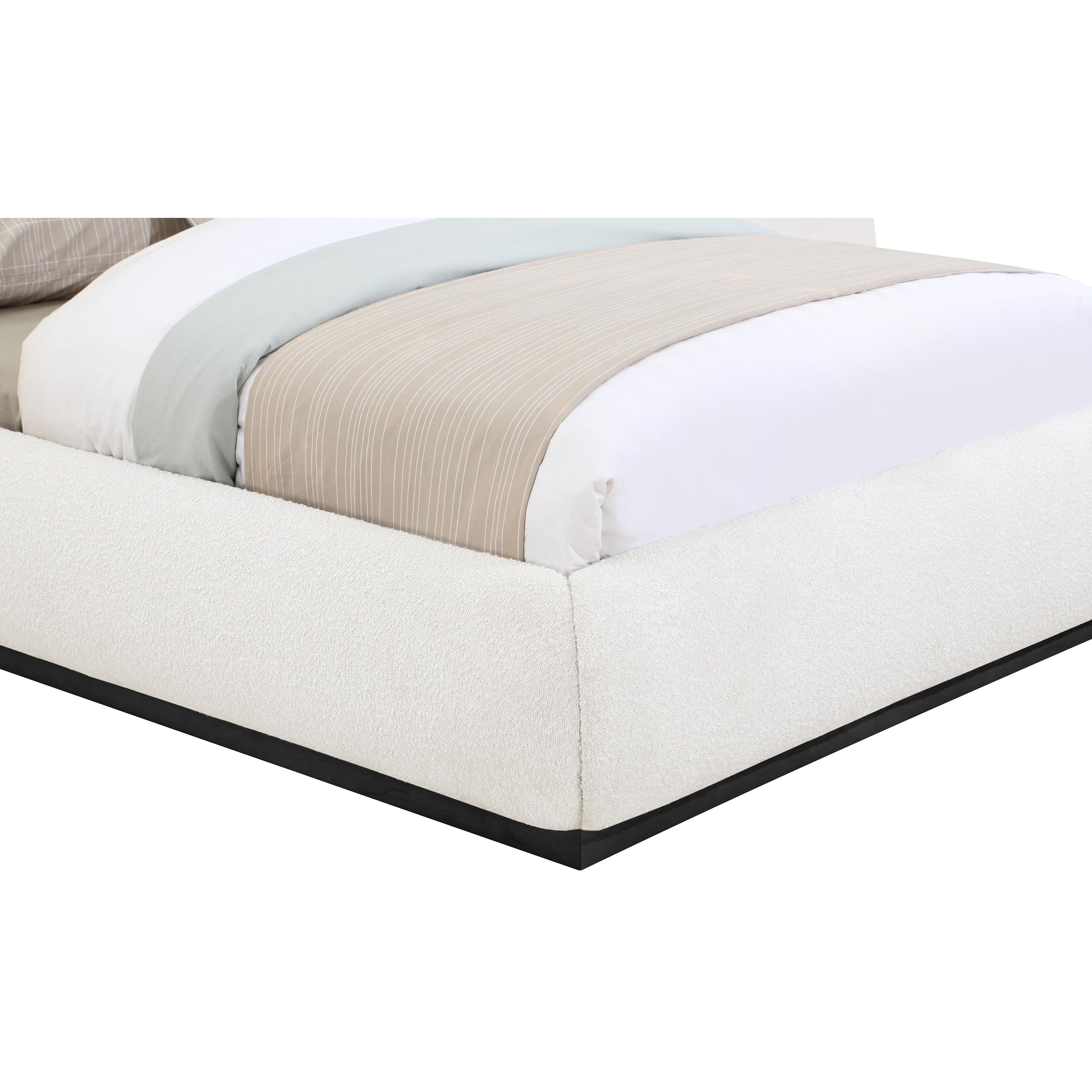 Meridian Vaughn Cream King Bed