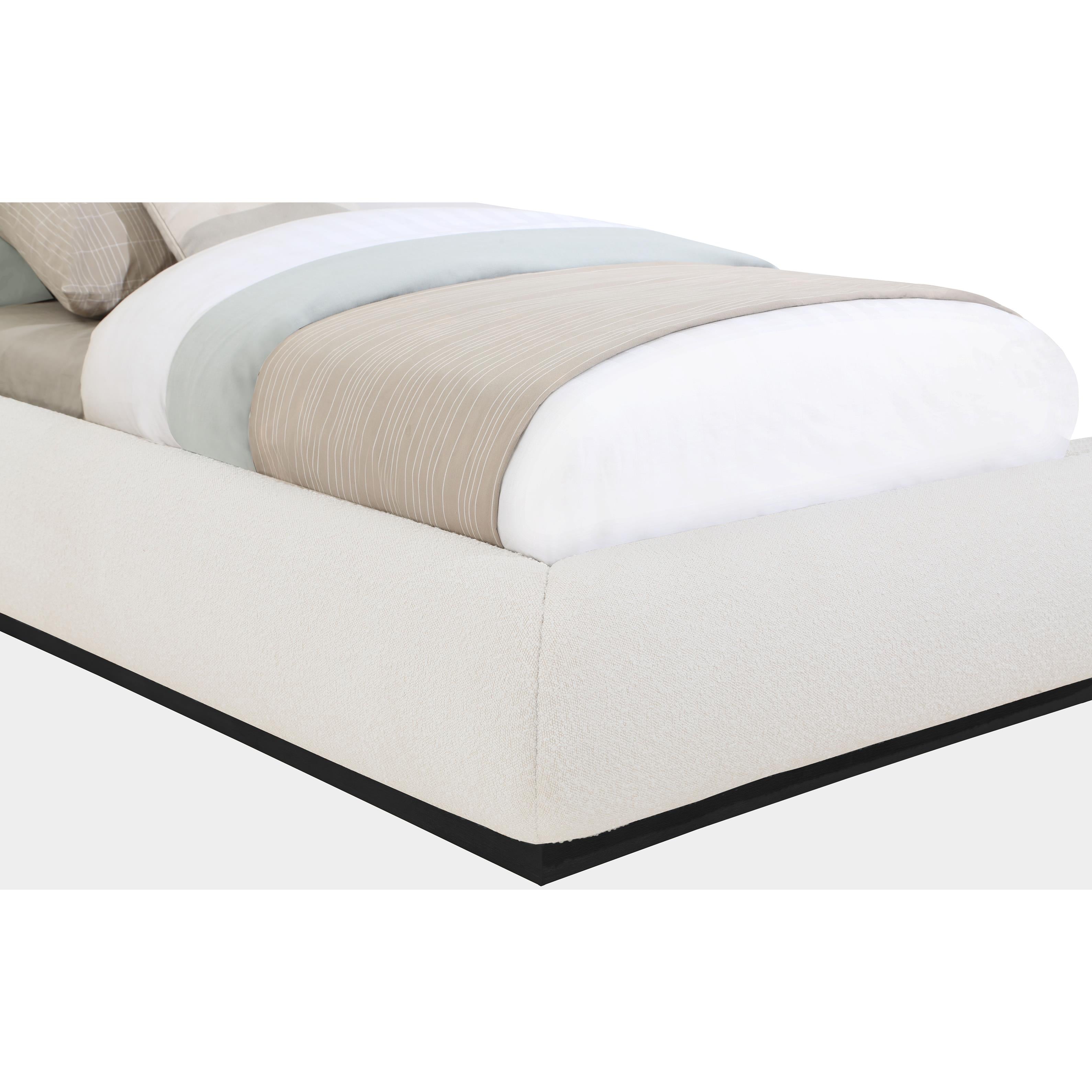 Meridian Vaughn Cream Twin Bed