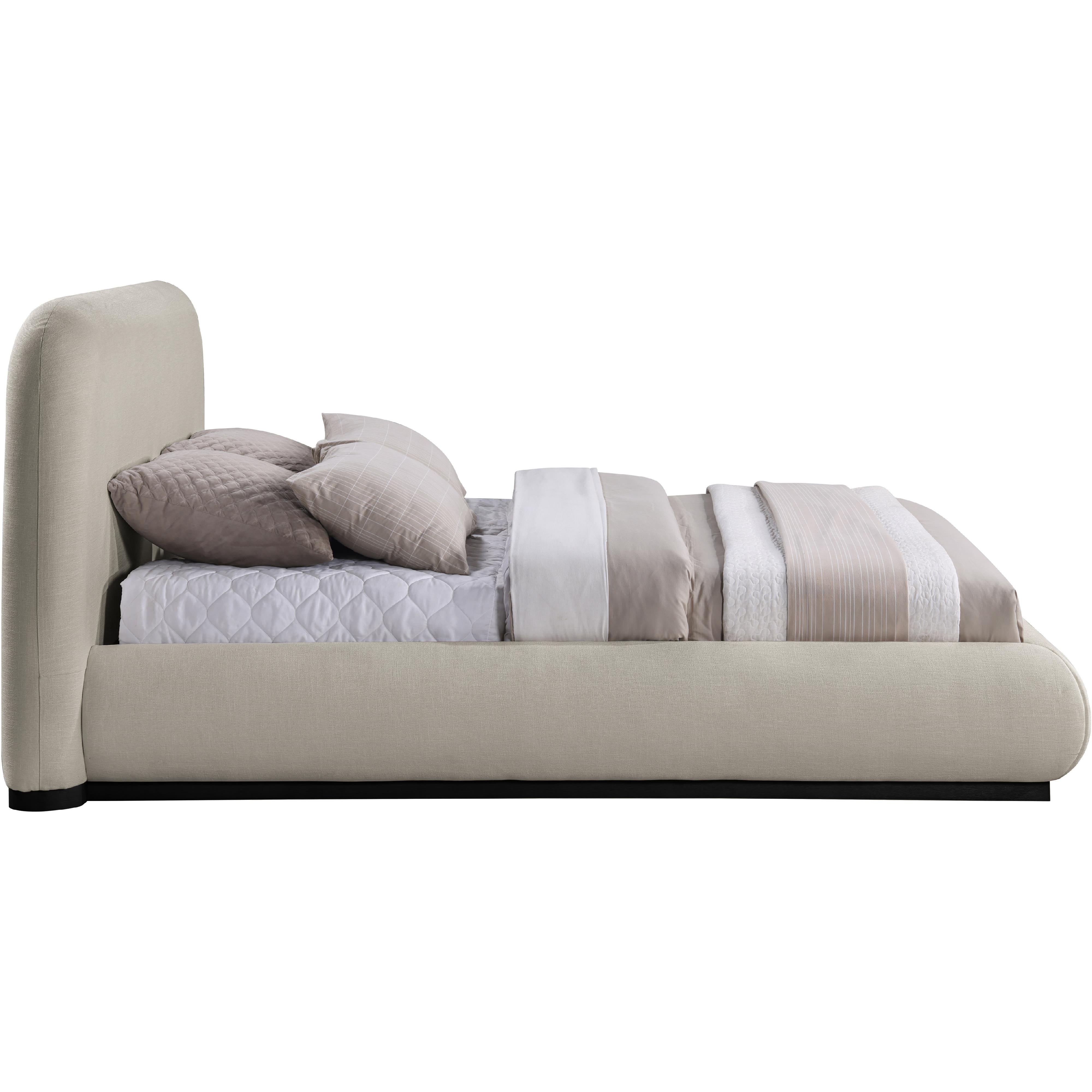 Meridian Vaughn Beige Full Bed