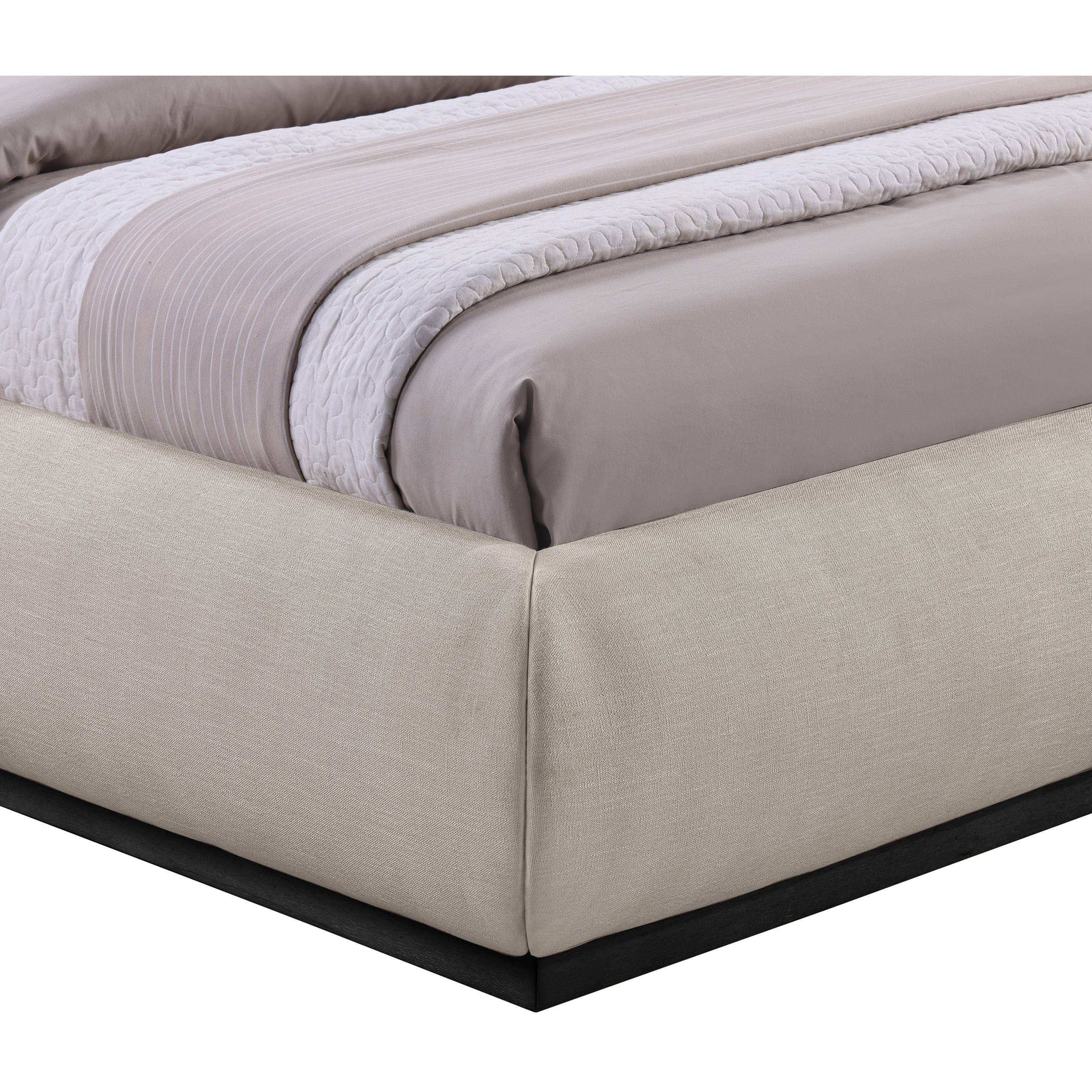 Meridian Vaughn Beige Full Bed