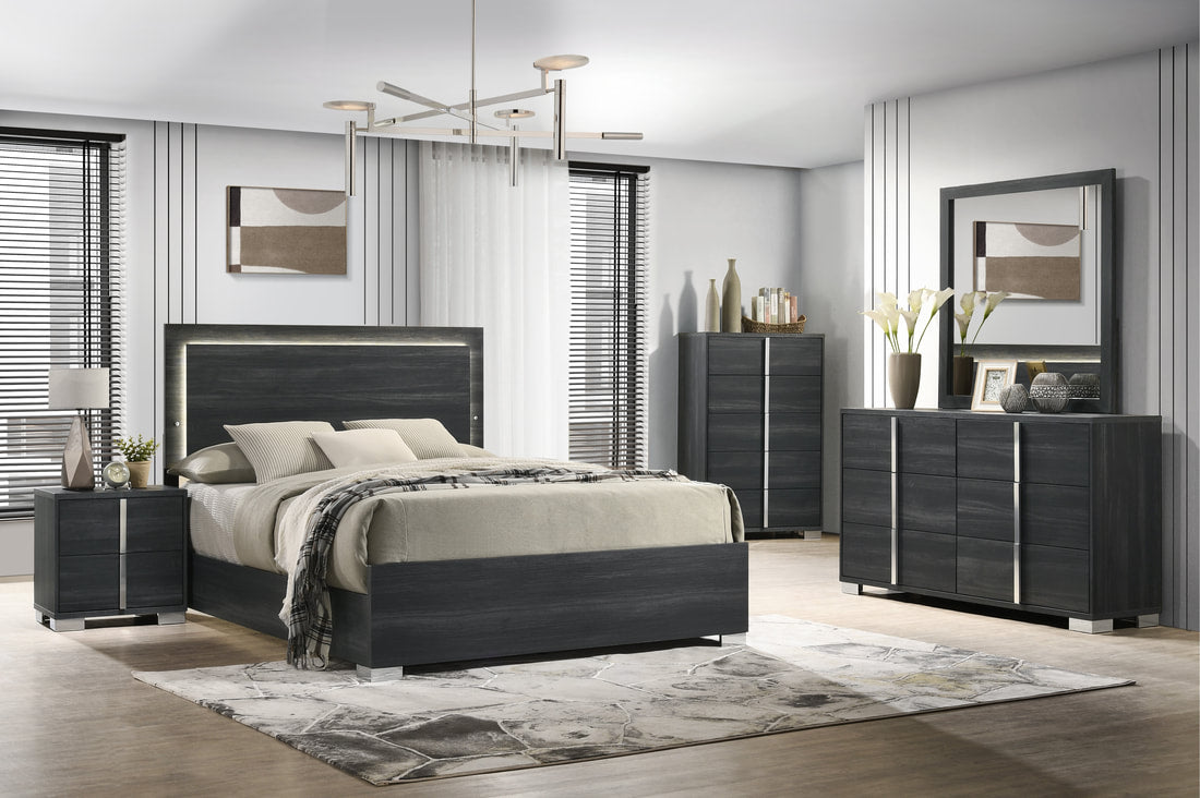 HH3700 - 5pc Bedroom Set - Queen, King