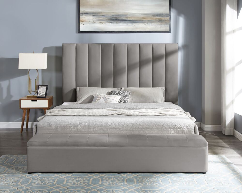 Valencia - Gray Platform Bed